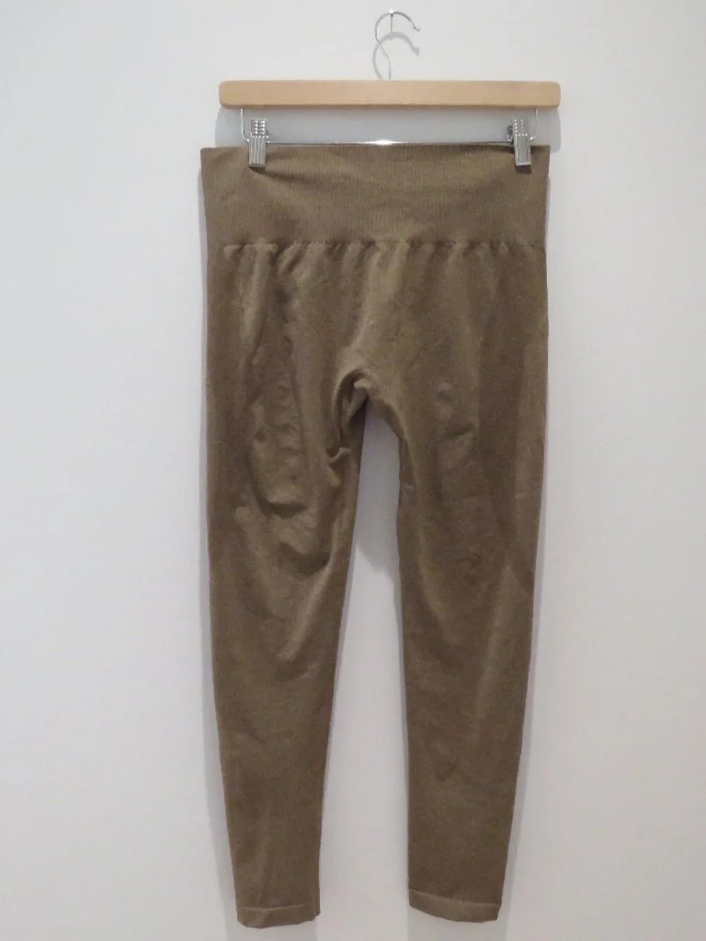 NVGTN Contour Seamless Leggings in Mocha Brown XL Athleisure Gym Workout Stretch - Picture 3 of 11
